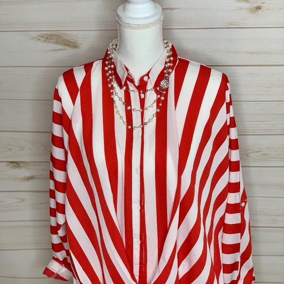 ❤️Striped Blouse🤍 - Picture 2 of 5